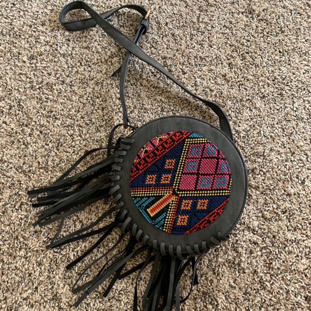 Fringe Shoulder Bag